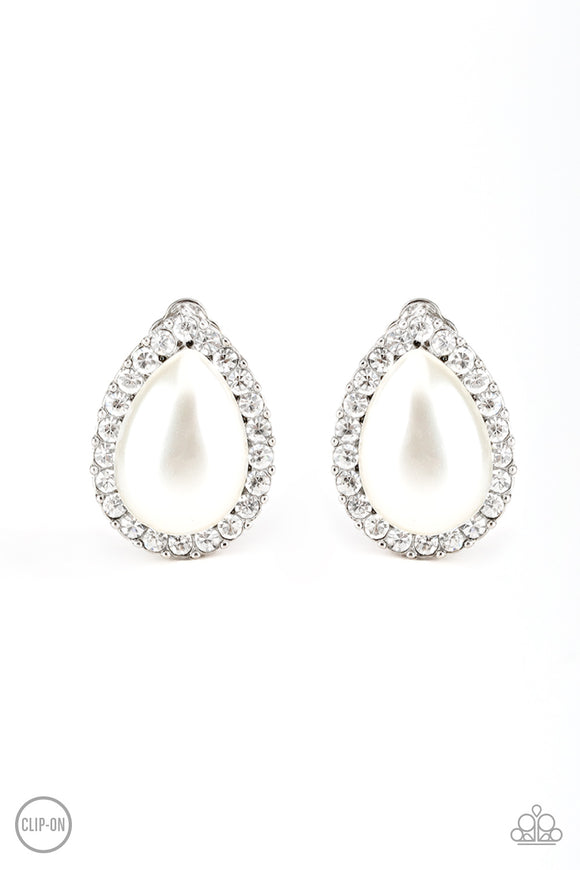 Old Hollywood Opulence - White - Paparazzi