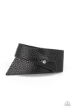 PIECE Offering - Black - Paparazzi